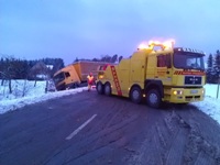 Bergung von LKW und Bussen durch Razeng aus Bautzen